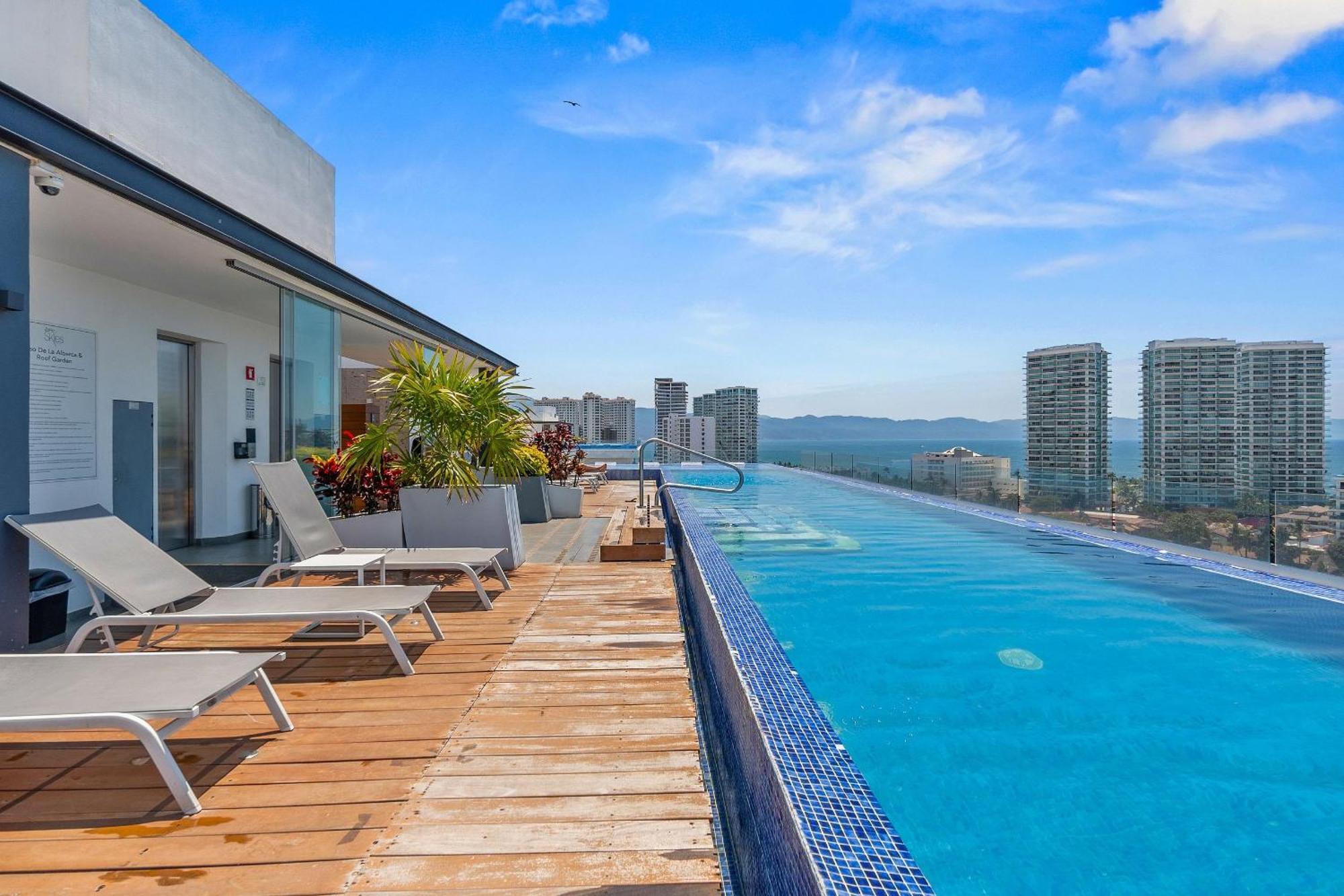 Zoho Skies By Monyxbnb Puerto Vallarta Exterior photo
